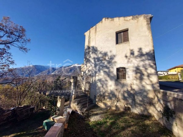 casa indipendente in vendita a Casoli