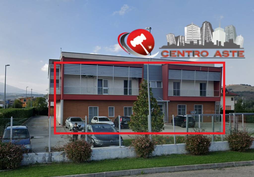 ufficio in vendita a Casoli in zona Selva Piana