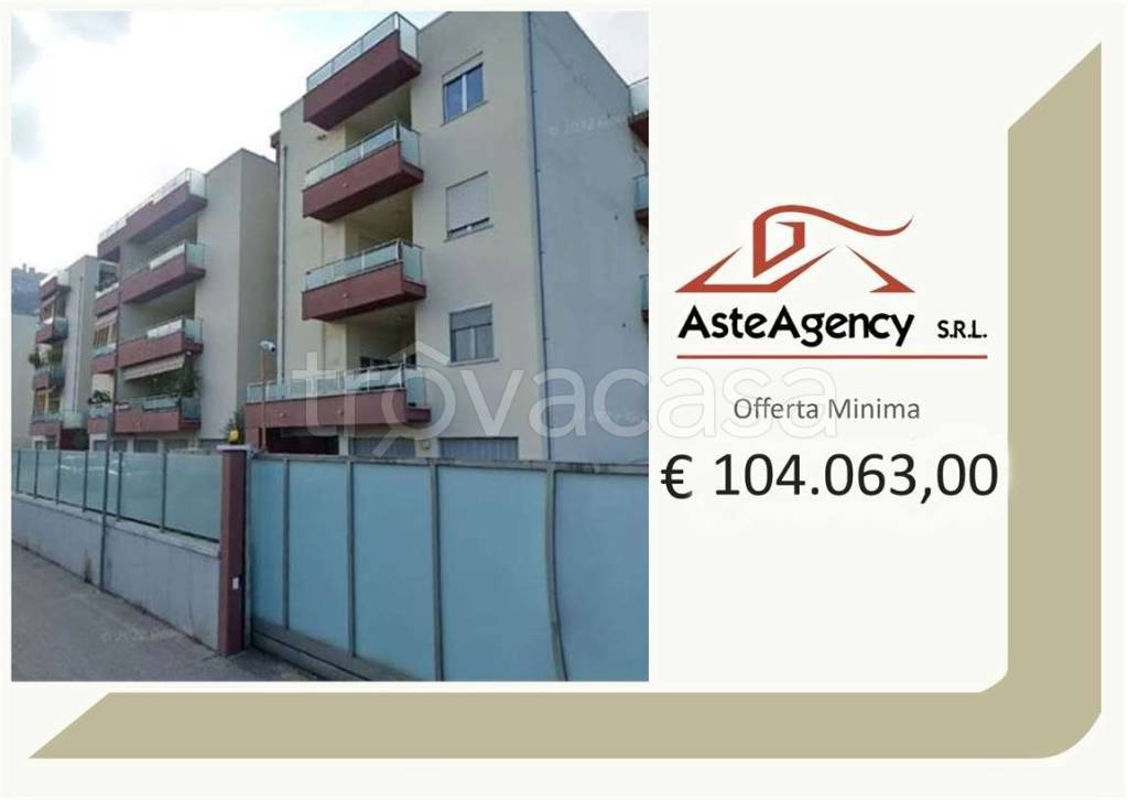 appartamento in vendita a Casoli in zona Selva Piana