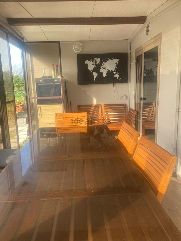 esavano in vendita a Casoli