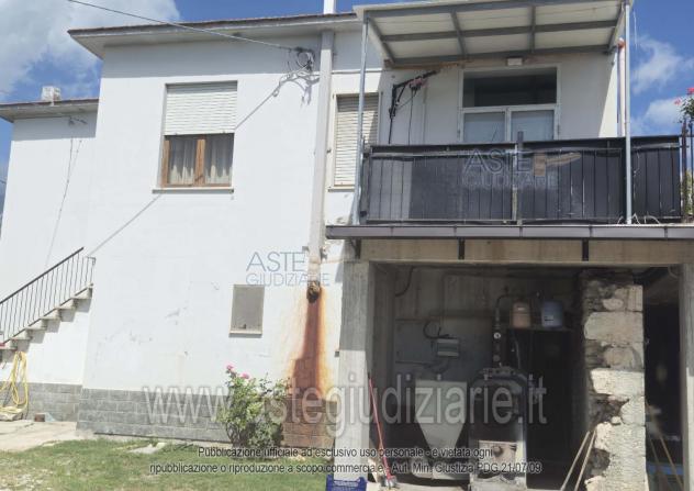 villa in vendita a Casoli in zona Piano Laroma