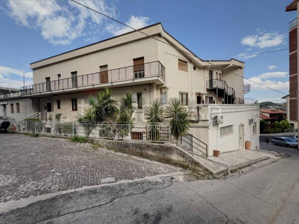 appartamento in vendita a Casoli in zona Cavassutti
