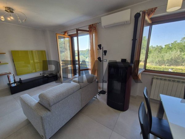 casa indipendente in vendita a Casoli in zona Cavassutti
