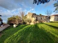 casa indipendente in vendita a Castel Frentano