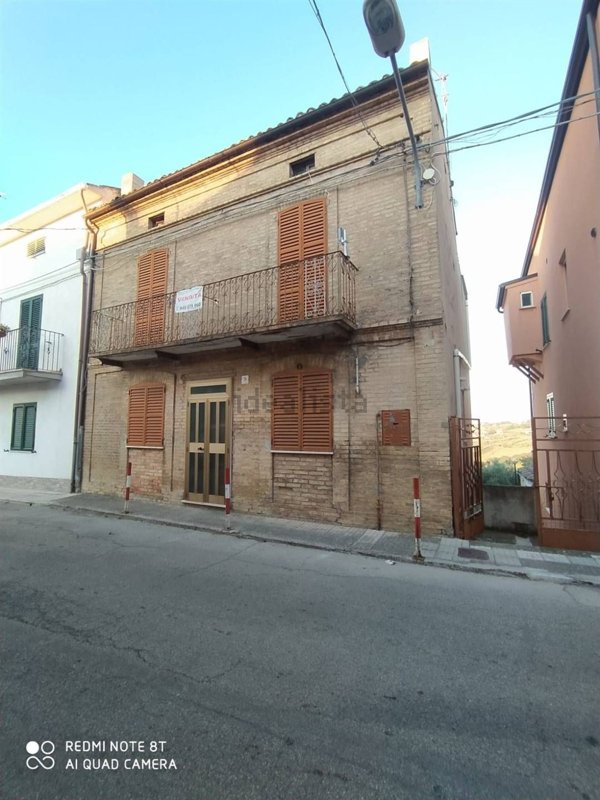casa indipendente in vendita a Castel Frentano