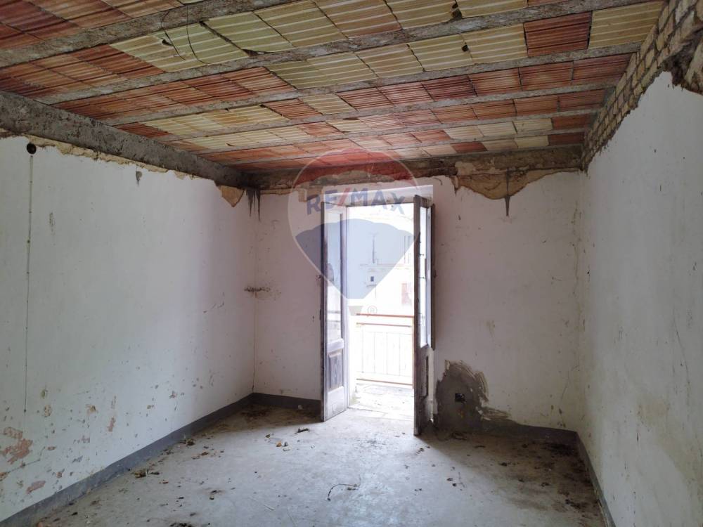 casa indipendente in vendita a Castel Frentano