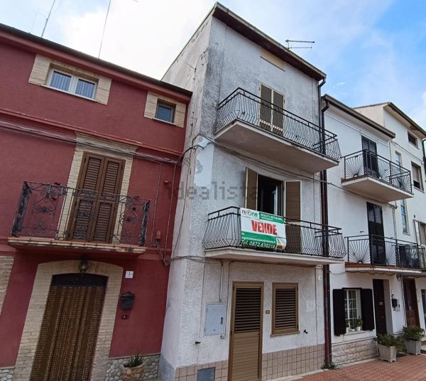casa indipendente in vendita a Castel Frentano