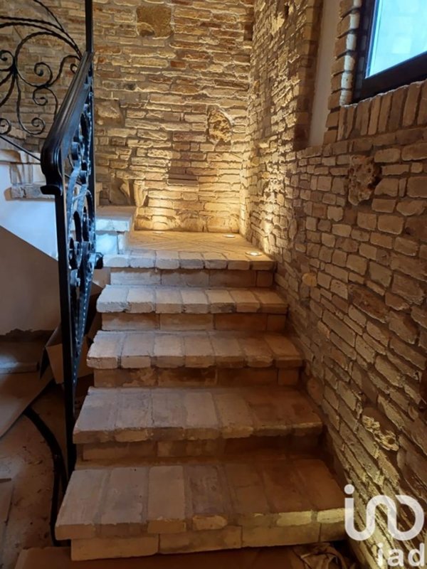 casa indipendente in vendita a Castel Frentano