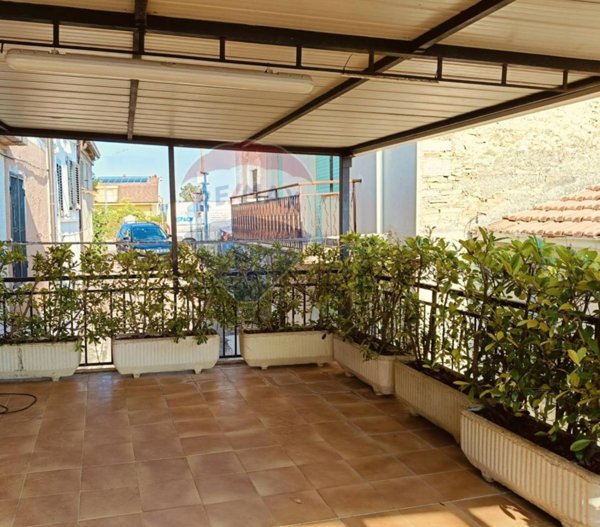 casa indipendente in vendita a Castel Frentano
