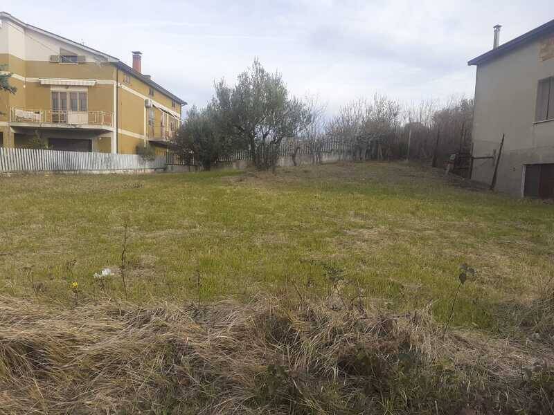 terreno edificabile in vendita a Castel Frentano