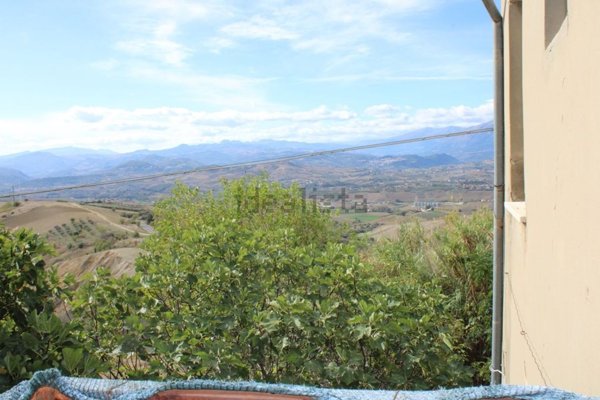 quadrivano in vendita a Castel Frentano