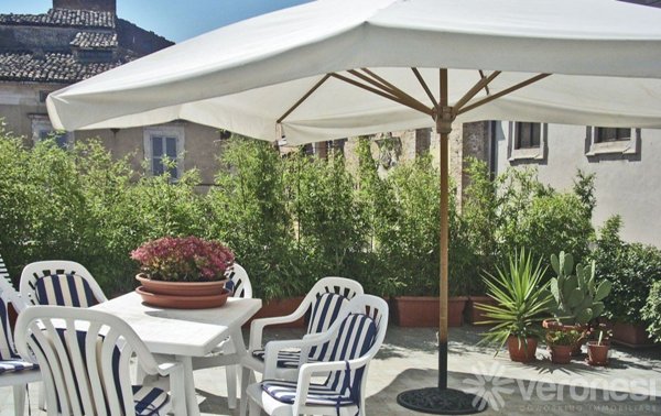 casa indipendente in vendita a Castel Frentano