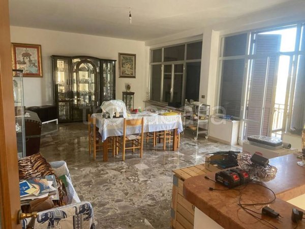 casa indipendente in vendita a Castel Frentano