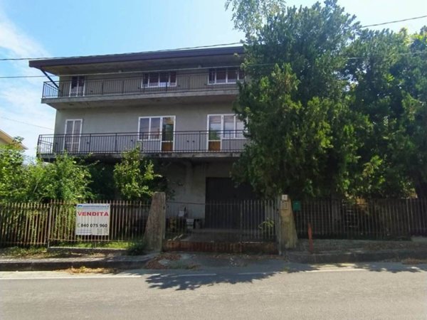 casa indipendente in vendita a Castel Frentano