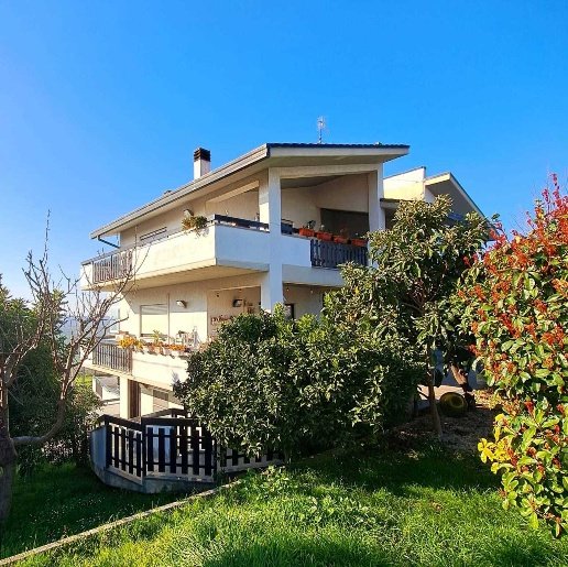 appartamento in vendita a Castel Frentano