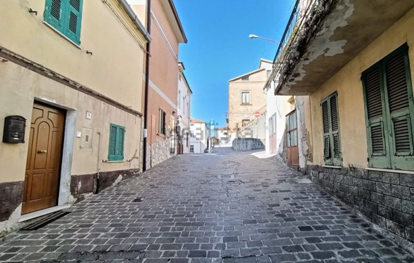casa indipendente in vendita a Castel Frentano