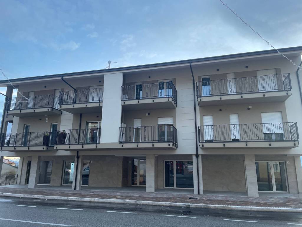 appartamento in vendita a Castel Frentano