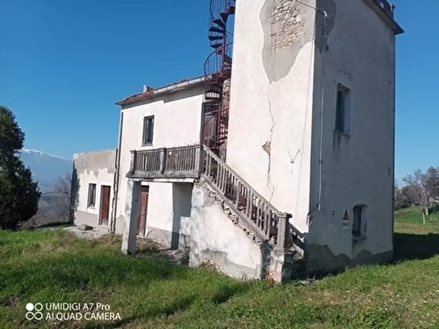casa indipendente in vendita a Castel Frentano