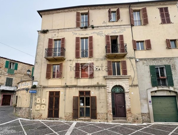 casa indipendente in vendita a Castel Frentano