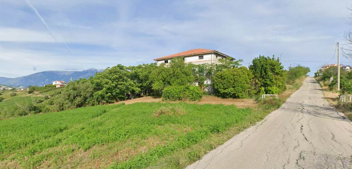 casa semindipendente in vendita a Castel Frentano in zona Lentesco