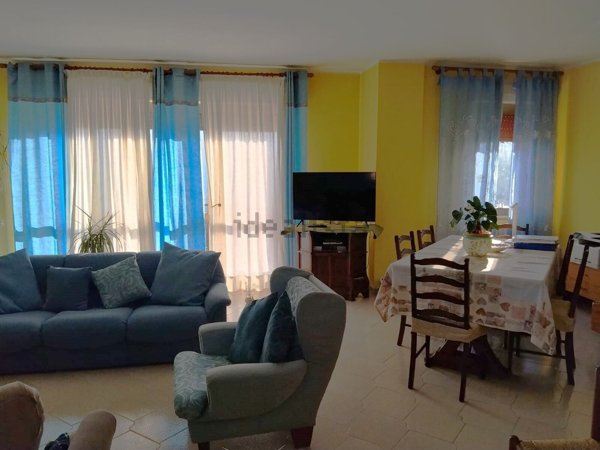 appartamento in vendita a Castel Frentano in zona Pera