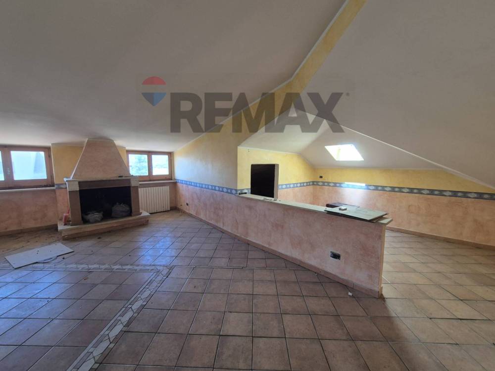 appartamento in vendita a Castel Frentano in zona Pera