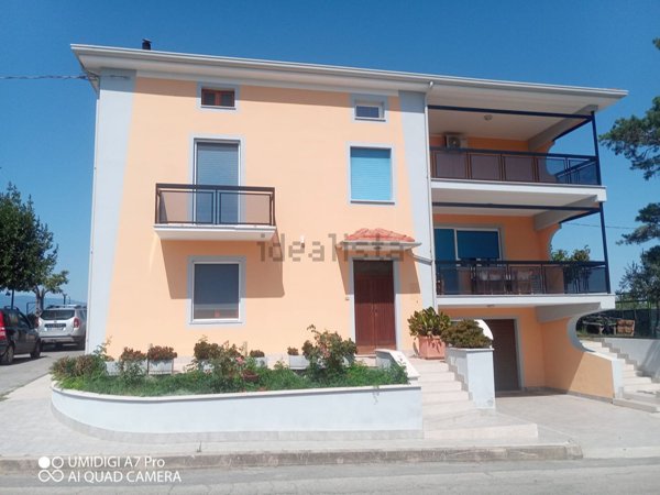casa indipendente in vendita a Castel Frentano in zona Colle Ceraso