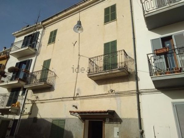 casa indipendente in vendita a Castel Frentano in zona San Rocco
