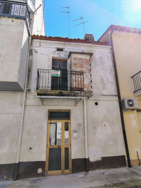 casa indipendente in vendita a Castel Frentano in zona San Rocco
