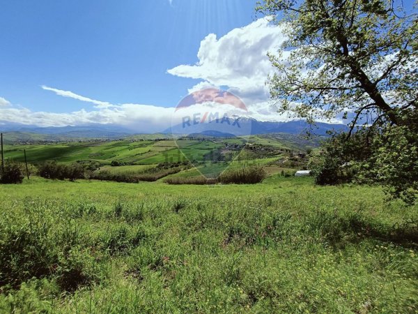 terreno edificabile in vendita a Castel Frentano in zona San Rocco