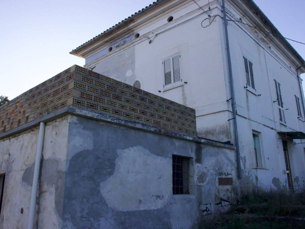casa semindipendente in vendita a Castel Frentano in zona Crocetta