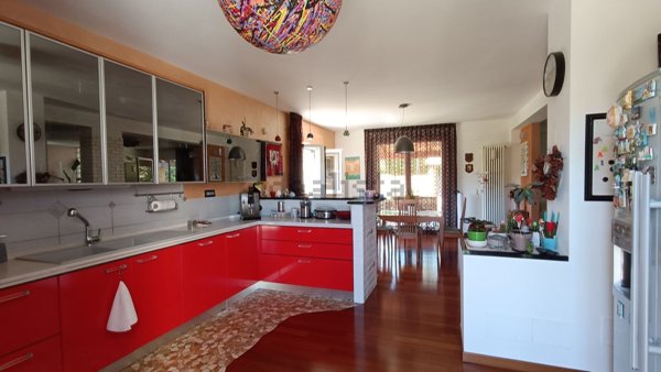 casa indipendente in vendita a Castel Frentano in zona Trastulli