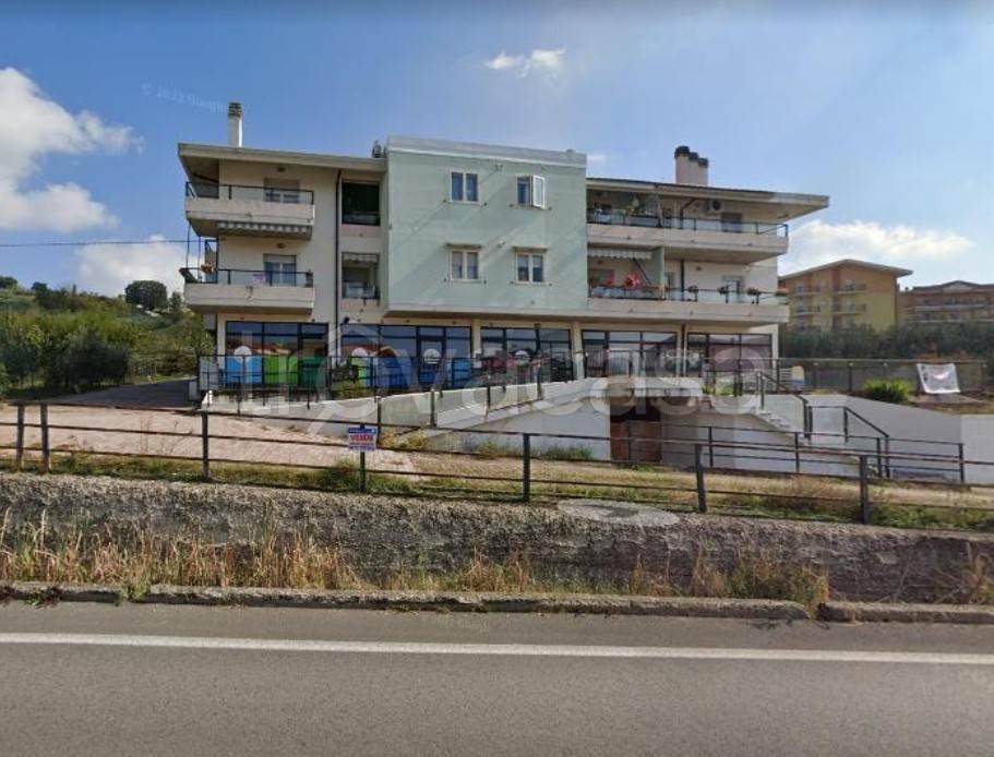 appartamento in vendita a Castel Frentano in zona Pera
