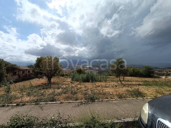 casa indipendente in vendita a Castel Frentano in zona Pera