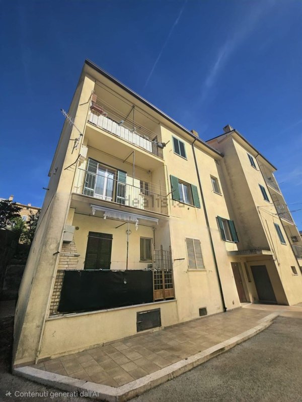 appartamento in vendita a Castel Frentano in zona Pera