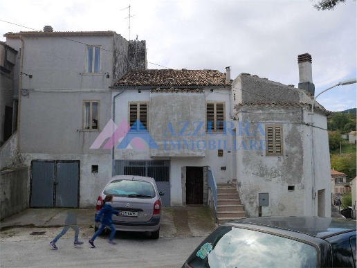 casa indipendente in vendita a Castelguidone