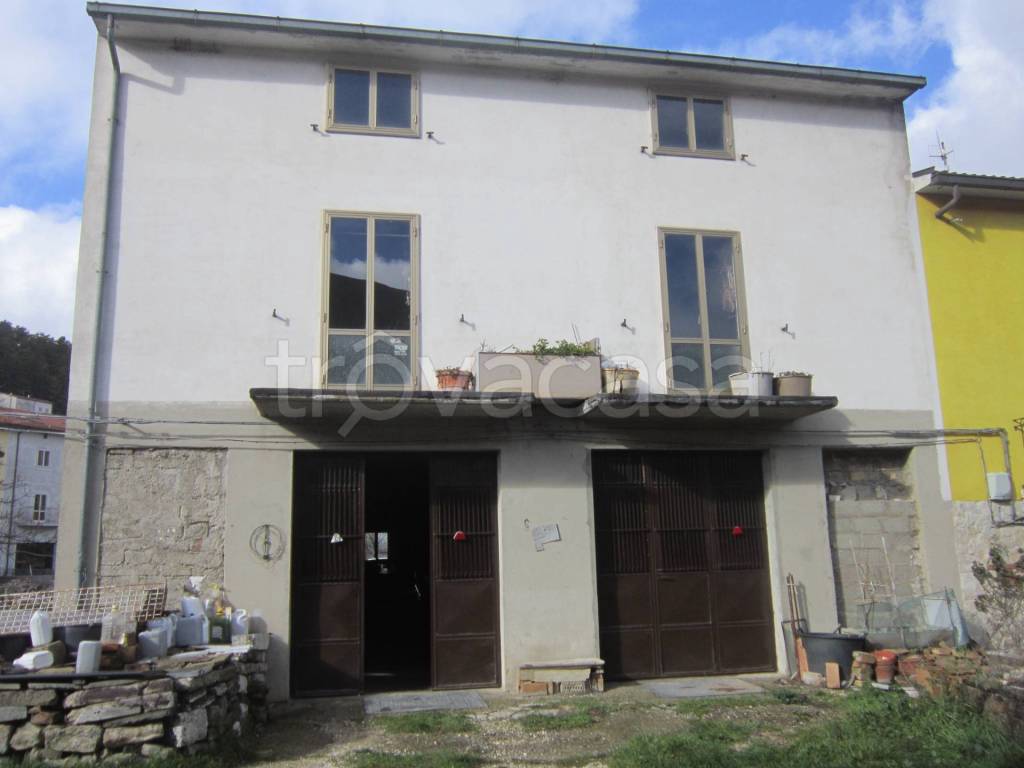 casa indipendente in vendita a Castiglione Messer Marino