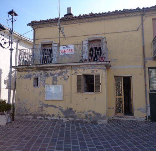 appartamento in vendita a Celenza sul Trigno