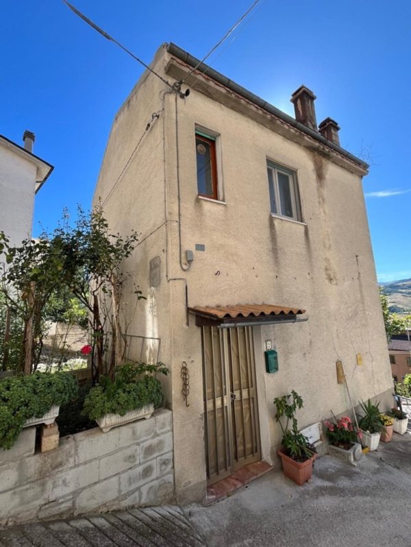 casa indipendente in vendita a Celenza sul Trigno