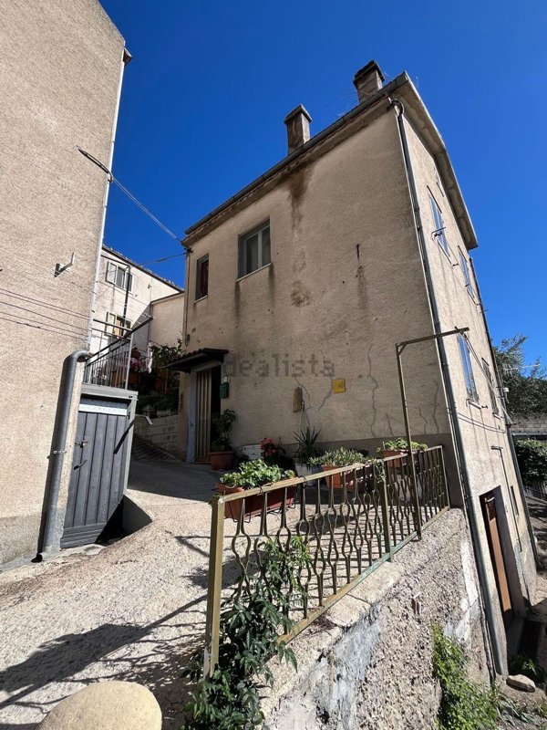 casa indipendente in vendita a Celenza sul Trigno