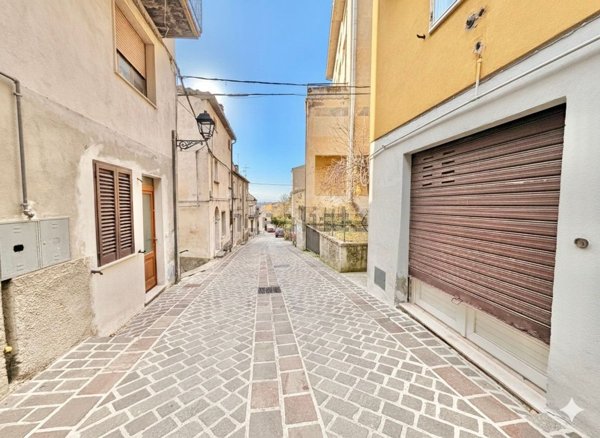 appartamento in vendita a Celenza sul Trigno