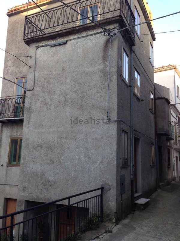 casa semindipendente in vendita a Celenza sul Trigno