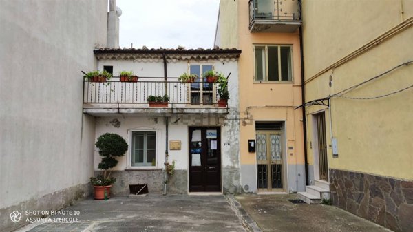 casa indipendente in vendita a Celenza sul Trigno