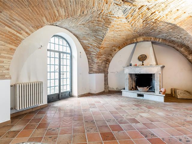 casa indipendente in vendita a Chieti in zona Centro Città