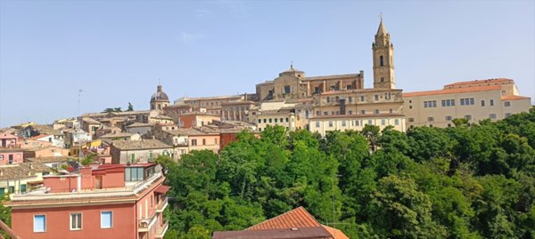 appartamento in vendita a Chieti in zona Centro Città