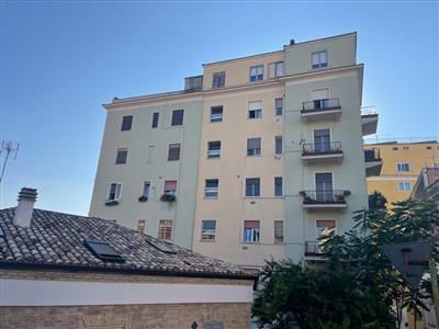 appartamento in vendita a Chieti in zona Centro Città