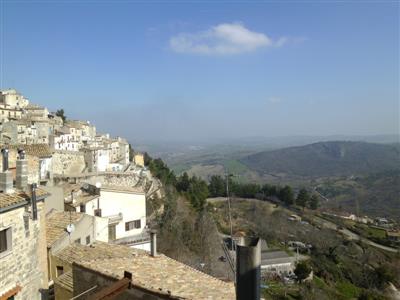 casa indipendente in vendita a Chieti in zona Centro Città