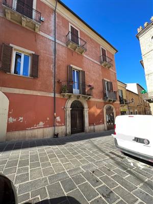 appartamento in vendita a Chieti in zona Centro Città