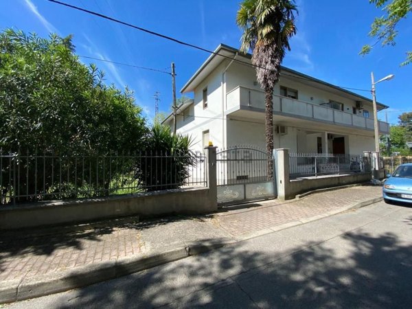 casa indipendente in vendita a Chieti in zona Chieti Scalo