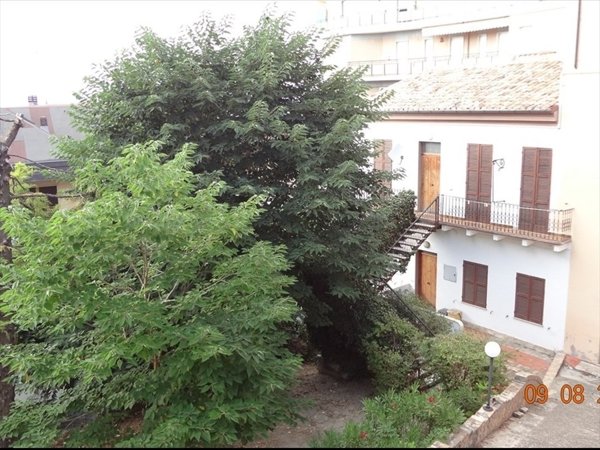 casa indipendente in vendita a Chieti